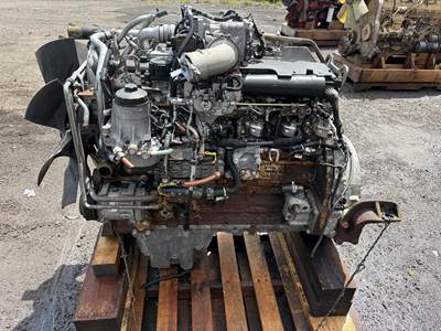 Mercedes-Benz OM926LA Diesel Engine - 230 HP