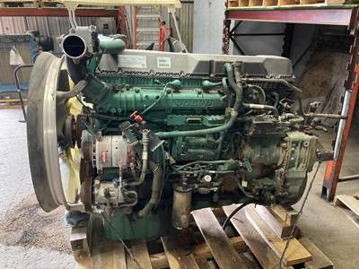 Volvo D13 Diesel Engine - 405 HP