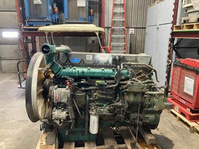 Volvo D13 Diesel Engine - 475 HP