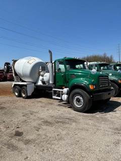 Mack Granite CV713 Mixer / Ready Mix / Concrete Truck - E7