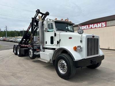 Peterbilt 200 Roll Off Truck