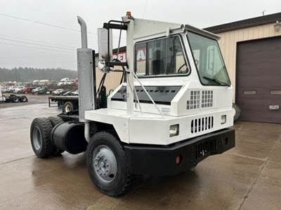 Kalmar Ottawa 30 Yard Spotter Truck - Cummins