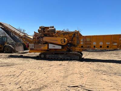 CBI MAGNUM FORCE 6800T Horizontal Grinder