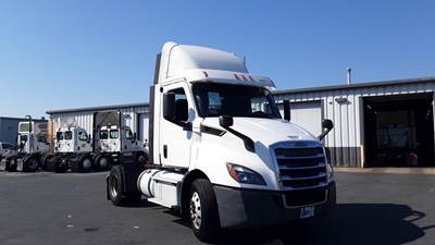 Freightliner Cascadia Single Axle Day Cab Truck - Detroit, Automatic
