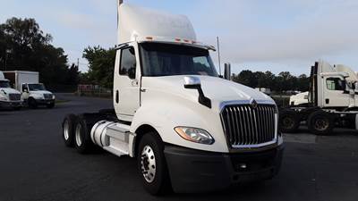International LT Day Cab Truck - Cummins, Automatic
