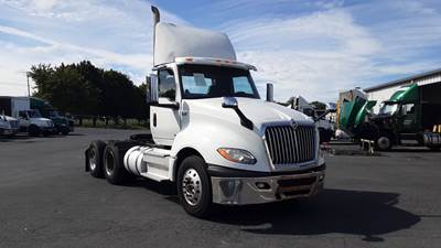 International LT Day Cab Truck - Cummins, Automatic