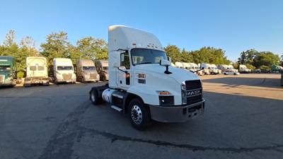 Mack Anthem Single Axle Day Cab Truck - Mack MP7, Automatic
