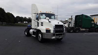 2020 Mack Anthem Single Axle Day Cab Truck - Mack MP7, Automatic