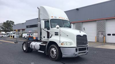 Mack CXU Single Axle Day Cab Truck - MP7, Automatic