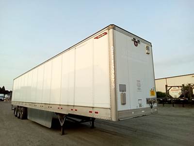 Great Dane 53 ft Tri- Axle Dry Van Trailer - Swing Door, Spring