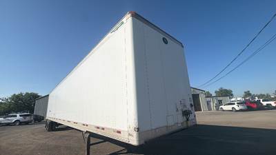Great Dane 53 ft Dry Van Trailer - Swing Door, Air Ride Suspension