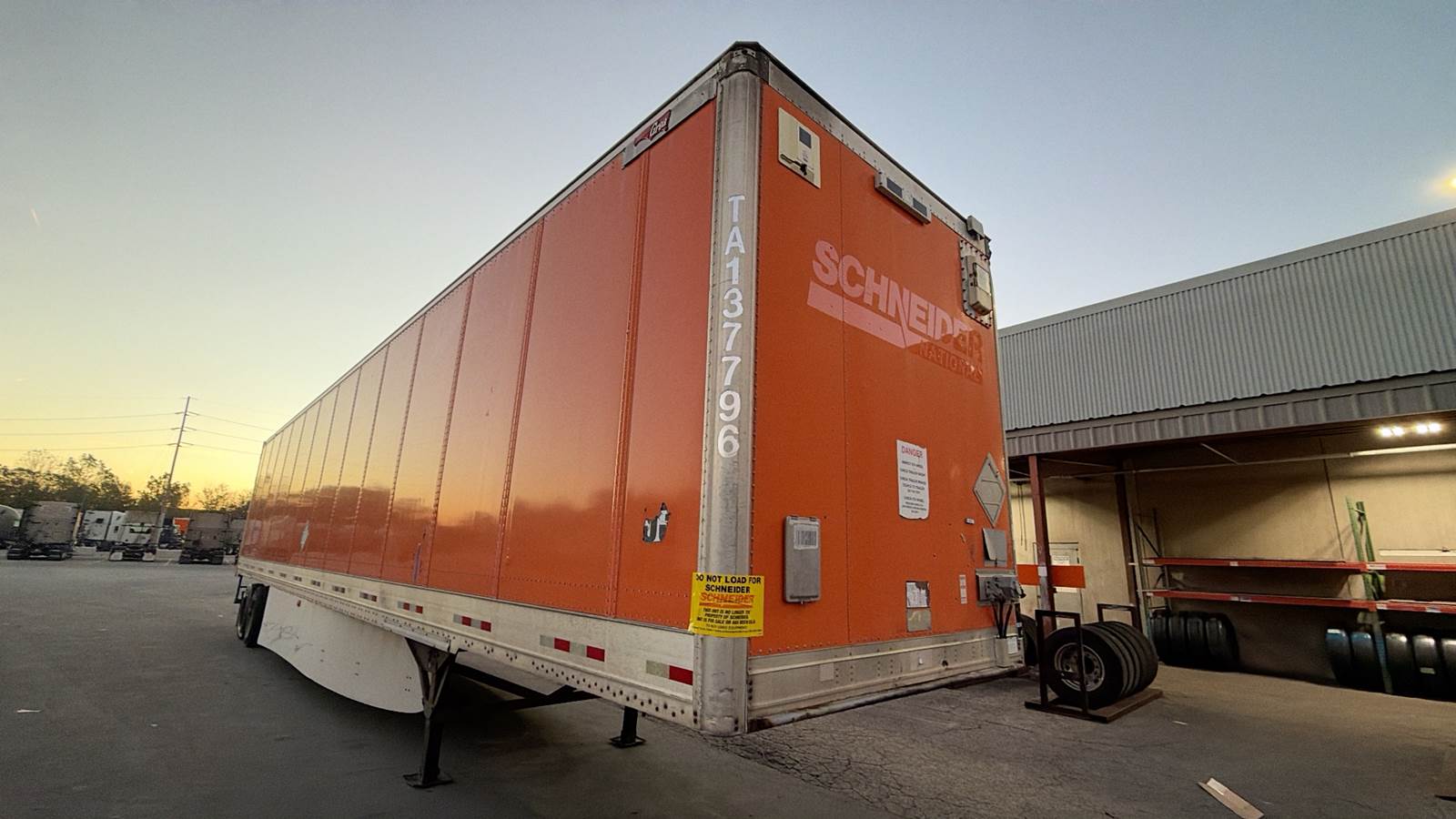 2013 Great Dane dry van trailer