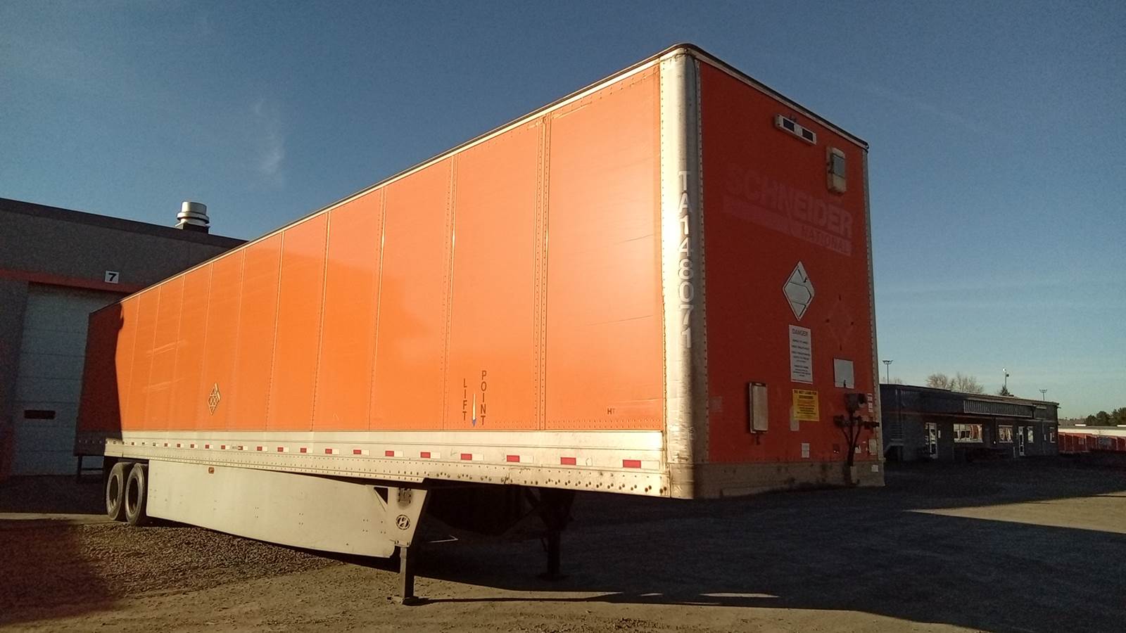 2014 Hyundai dry van trailer