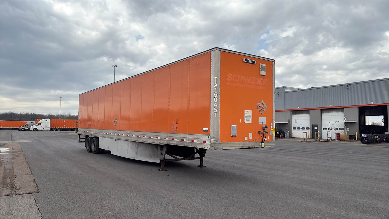 2015 Hyundai dry van trailer