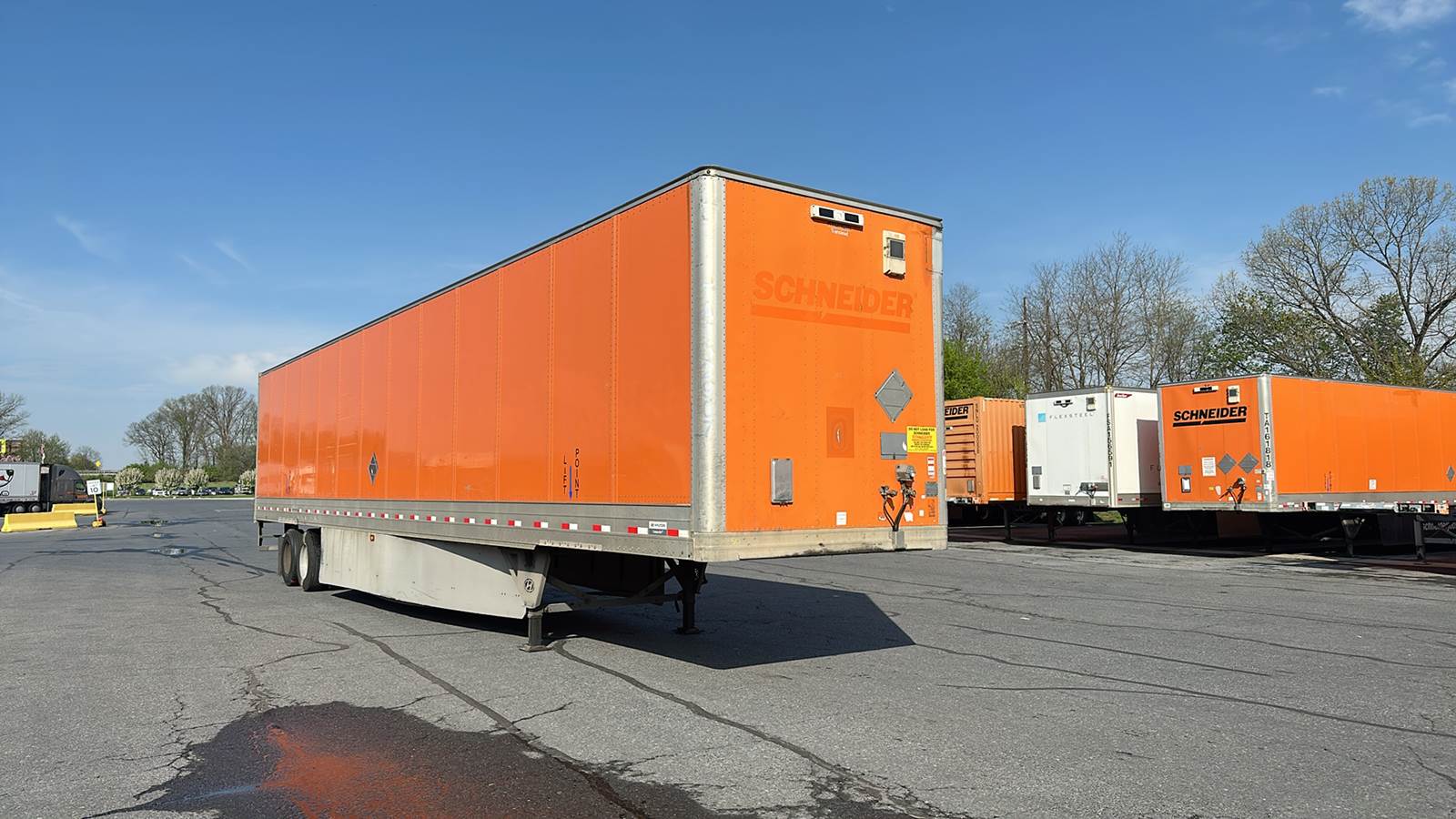 2015 Hyundai dry van trailer