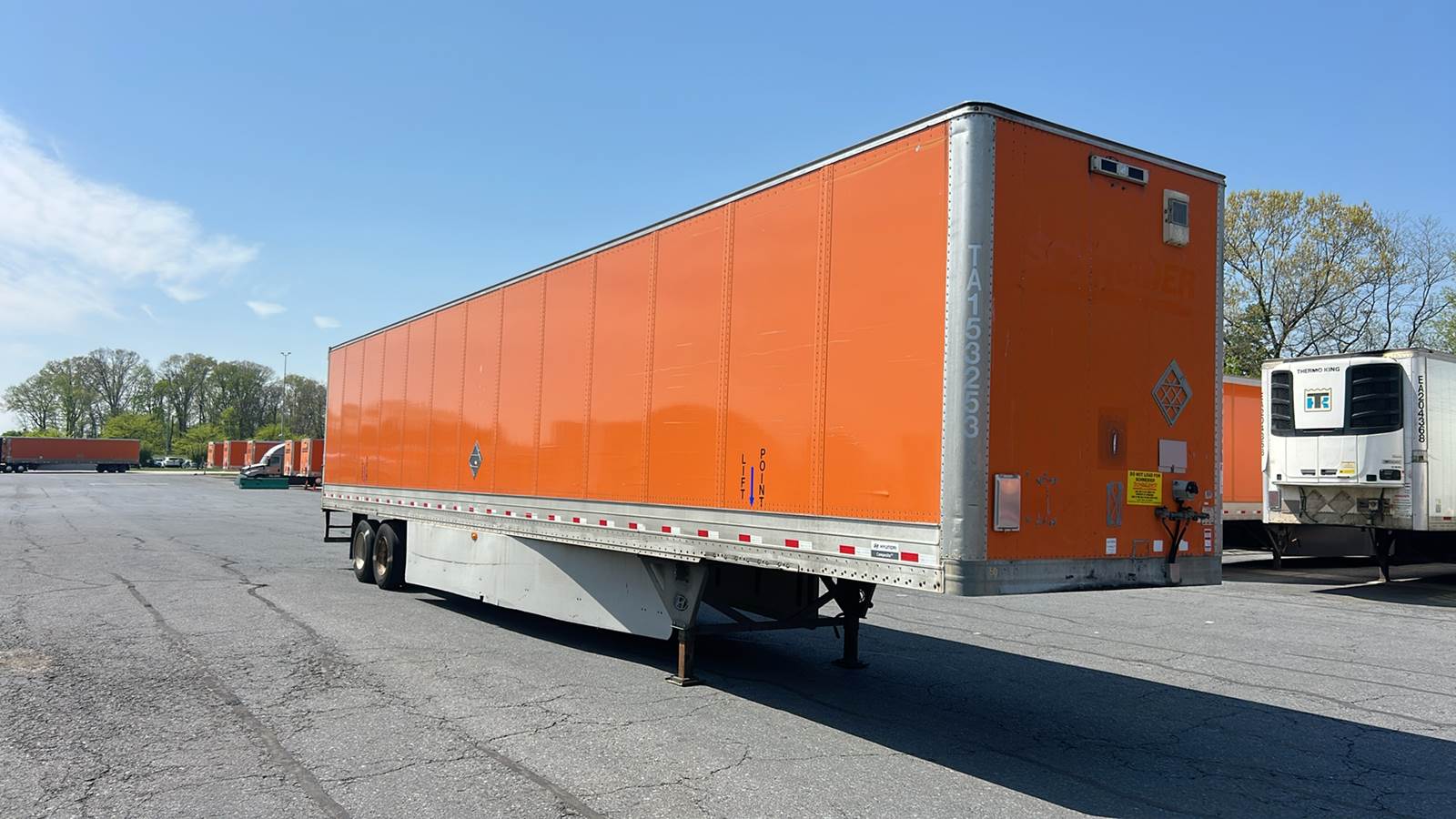 2015 Hyundai dry van trailer