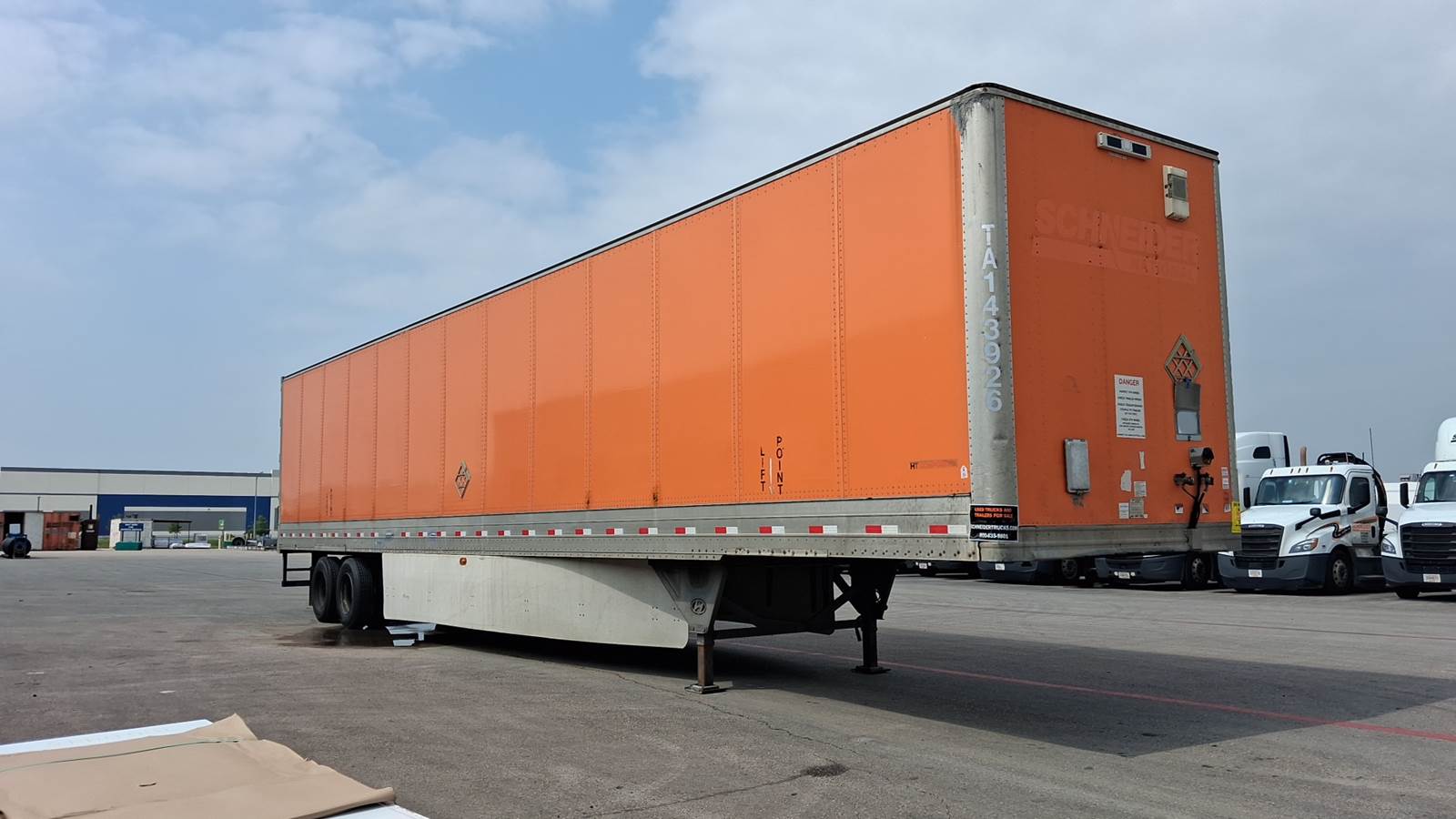2014 Hyundai dry van trailer