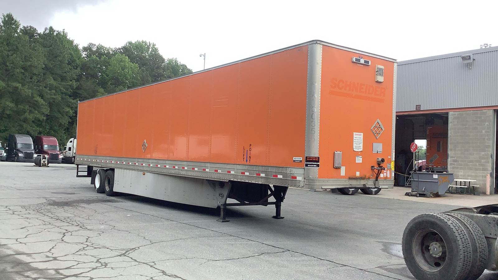 2015 Hyundai dry van trailer