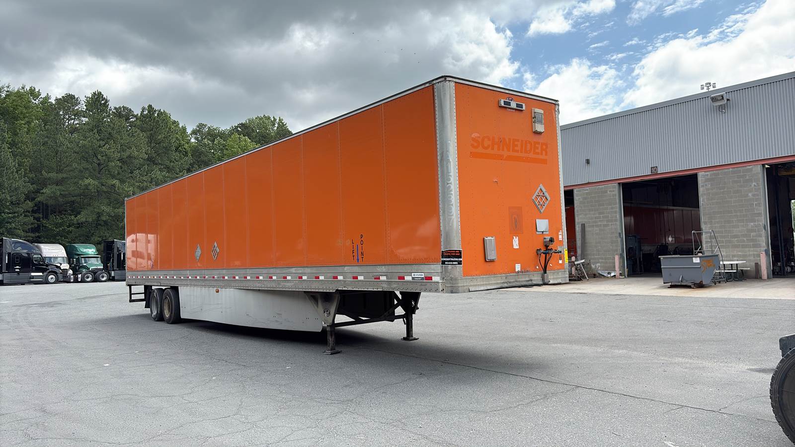 2015 Hyundai dry van trailer