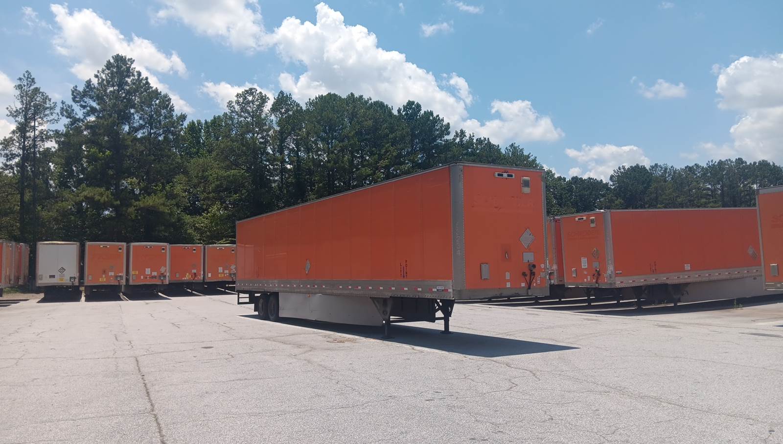 2015 Hyundai dry van trailer