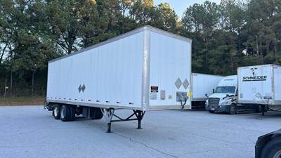 Wabash 36 ft Dry Van Trailer - Roll up Door, Spring