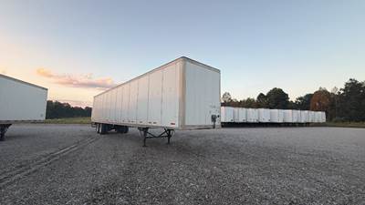Wabash 53 ft Dry Van Trailer - Swing Door, Air Ride