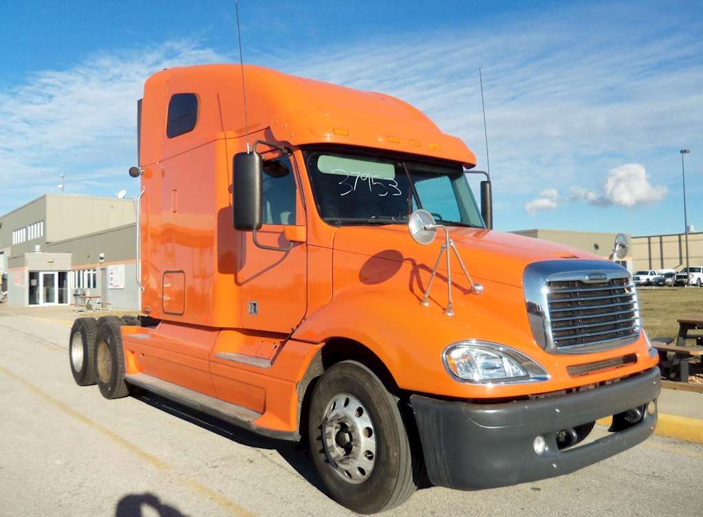 2013 Freightliner COLUMBIA 120 Glider Kit For Sale, 441,177 Miles