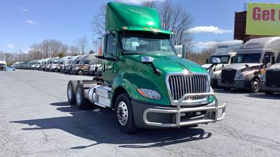 International LT Day Cab Truck - International A26, Automatic