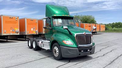 International LT Day Cab Truck - International A26, Automatic