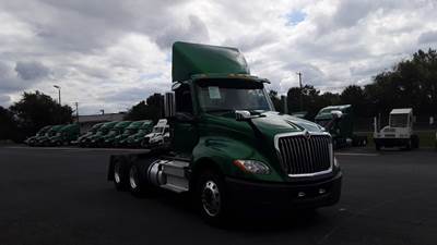 International LT Day Cab Truck - International A26, Automatic