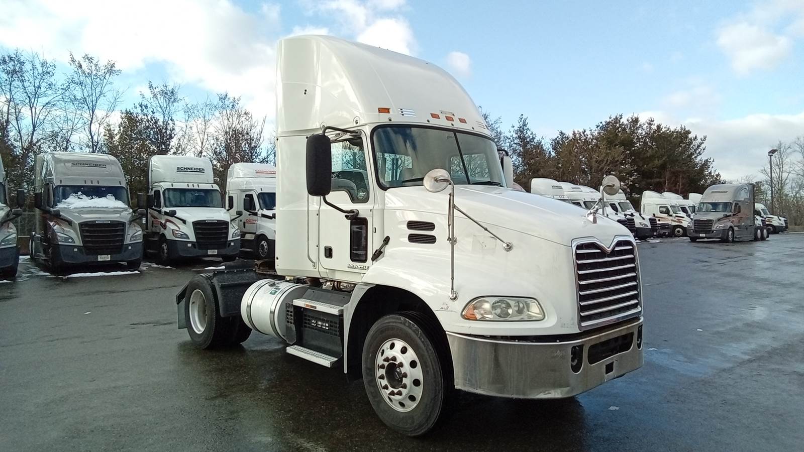 2018 Mack day cab semi-truck