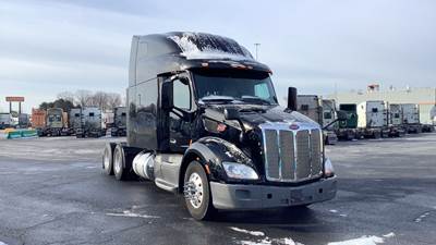 Peterbilt 579 - 80" Raised Roof Double Bunk Sleeper, Paccar, Automatic, Premium 00 Spec with TriPac