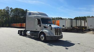 2021 Peterbilt 579 - 80" Raised Roof Double Bunk Sleeper, Paccar, Automatic, Premium 00 Spec with TriPac