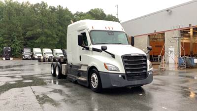 Freightliner Cascadia Sleeper Semi Truck - 72" Extra-Tall Roof, Detroit, Automatic, Battery Powered HVAC with Optimized Idle, Bulk Equipment