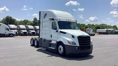 Freightliner Cascadia - 72" Raised Roof Double Bunk Sleeper, Detroit, Automatic, Battery Powered HVAC with Optimized Idle, MirrorEye Equipped