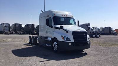 Freightliner Cascadia Sleeper Semi Truck - 72" Extra-Tall Roof, Detroit, Automatic, Bulk Equipment