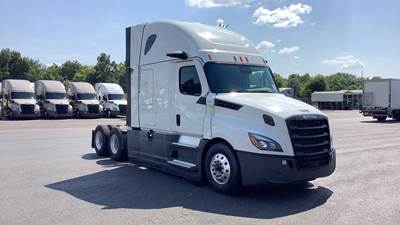 Freightliner Cascadia - 72" Raised Roof Double Bunk Sleeper, Detroit, Automatic, Battery Powered HVAC with Optimized Idle, MirrorEye Equipped