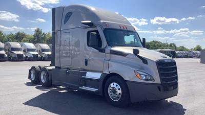 Freightliner Cascadia - 72" Raised Roof Double Bunk Sleeper, Detroit, Automatic, Battery Powered HVAC with Optimized Idle, MirrorEye Equipped