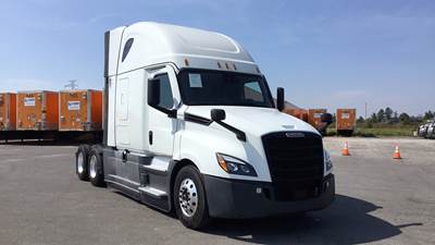 2022 Freightliner Cascadia - 72" Raised Roof Double Bunk Sleeper, Detroit, Automatic, Battery Powered HVAC with Optimized Idle