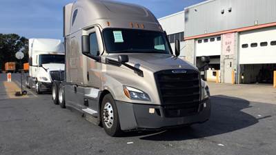 2024 Freightliner Cascadia - 72" Raised Roof Double Bunk Sleeper, Detroit, Automatic, Optimized Idle