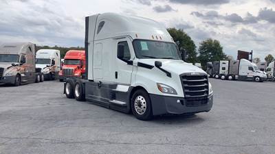 2022 Freightliner Cascadia - 72" Raised Roof Double Bunk Sleeper, Detroit, Automatic, Battery Powered HVAC with Optimized Idle