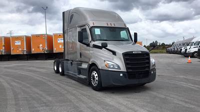 2022 Freightliner Cascadia - 72" Raised Roof Double Bunk Sleeper, Detroit, Automatic, Battery Powered HVAC with Optimized Idle