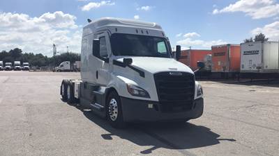 Freightliner Cascadia Sleeper Semi Truck - 72" Extra-Tall Roof, Detroit, Automatic, Battery Powered HVAC with Optimized Idle
