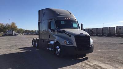 Freightliner Cascadia - 72" Raised Roof Double Bunk Sleeper, Detroit, Automatic, Battery Powered HVAC with Optimized Idle