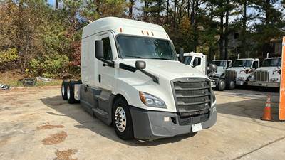 Freightliner Cascadia Sleeper Semi Truck - 72" Extra-Tall Roof, Detroit, Automatic, Battery Powered HVAC with Optimized Idle