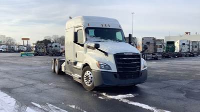Freightliner Cascadia Sleeper Semi Truck - 72" Extra-Tall Roof, Detroit, Automatic