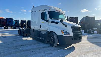 Freightliner Cascadia Sleeper Semi Truck - 72" Extra-Tall Roof, Detroit, Automatic, Battery Powered HVAC with Optimized Idle