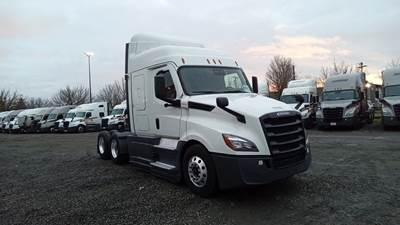 Freightliner Cascadia Sleeper Semi Truck - 48" Extra-Tall Roof, Detroit, Automatic