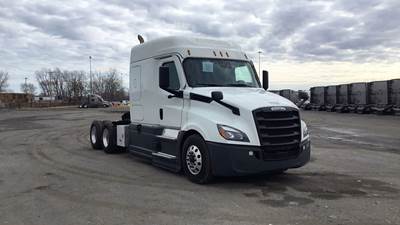 Freightliner Cascadia Sleeper Semi Truck - 72" Extra-Tall Roof, Detroit, Automatic, Battery Powered HVAC with Optimized Idle