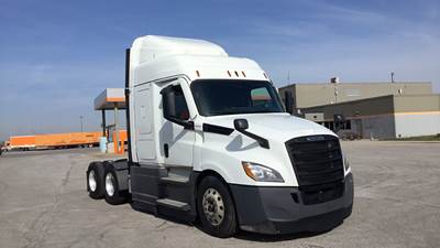 Freightliner Cascadia Sleeper Semi Truck - 48" Extra-Tall Roof, Detroit, Automatic